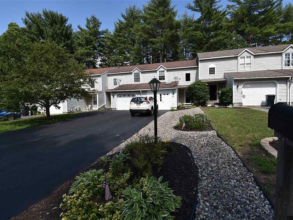 1st image of 68 Deer Run Dr