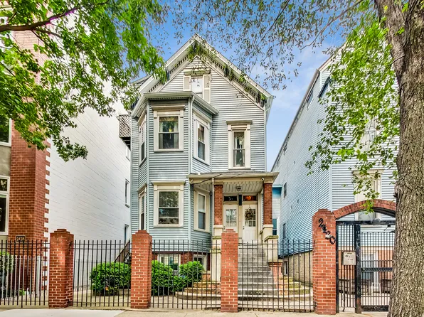 2430 N Southport Ave APT 2F, Chicago, IL 60614