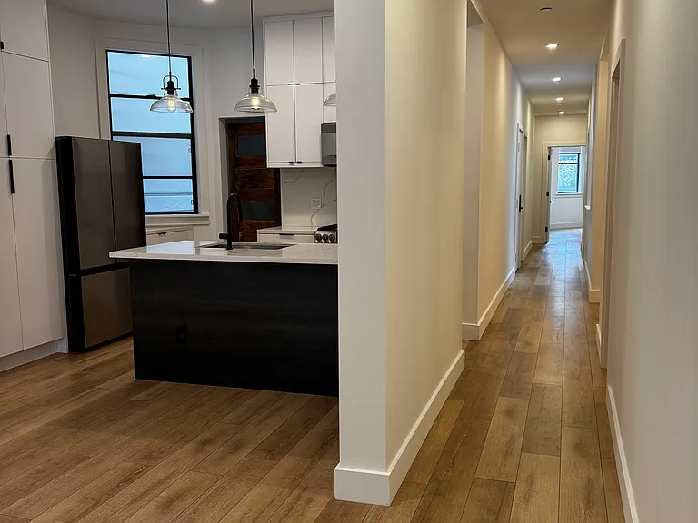 1752 Fell St #A — Photo 2