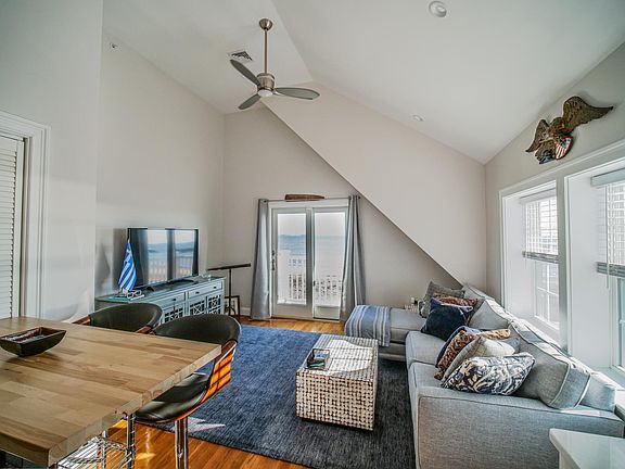 2nd image of 148 Winthrop Shore Dr #K-6