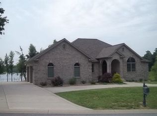 1149 Lake Ridge Xing, Madisonville, KY 42431