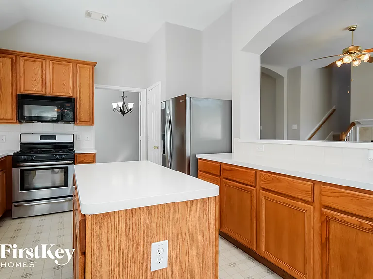 11507 Chippewa Ridge Ct — Photo 6