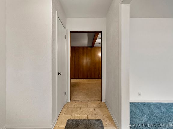 5th image of 6725 E 51st Pl