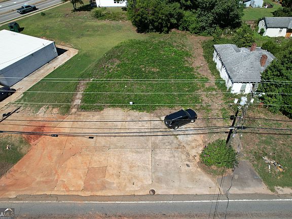 4th image of 1521 Old Atlanta Rd