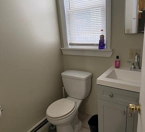 3rd image of 54 Marietta St Floor 1