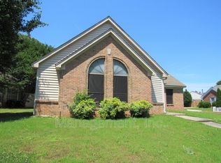 7904 Hunters Xing, Cordova, TN 38018