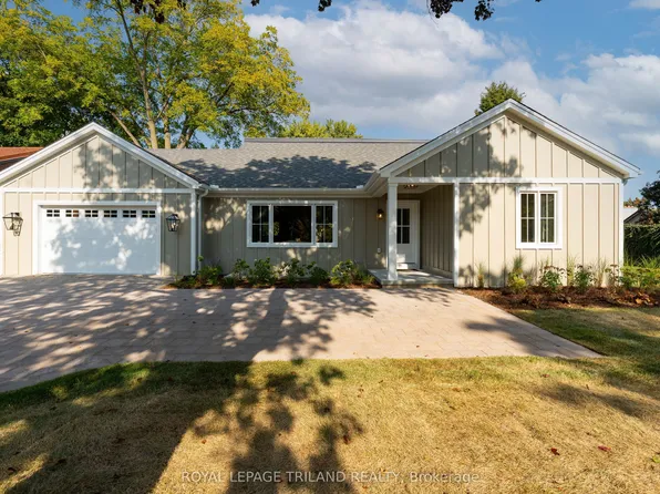 520 Canterbury Rd, London, ON N6G 2N6