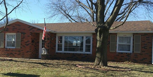 1st image of 229 N Levasseur Ave