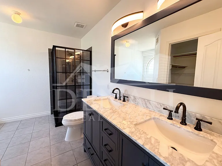 1249 W Kelly Ln — Photo 16