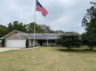 6274 Robin Hood Rd, Milton, FL 32570