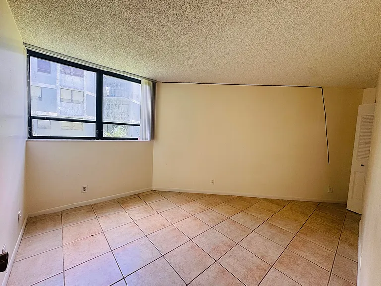 1900 N Congress Ave #107 — Photo 24