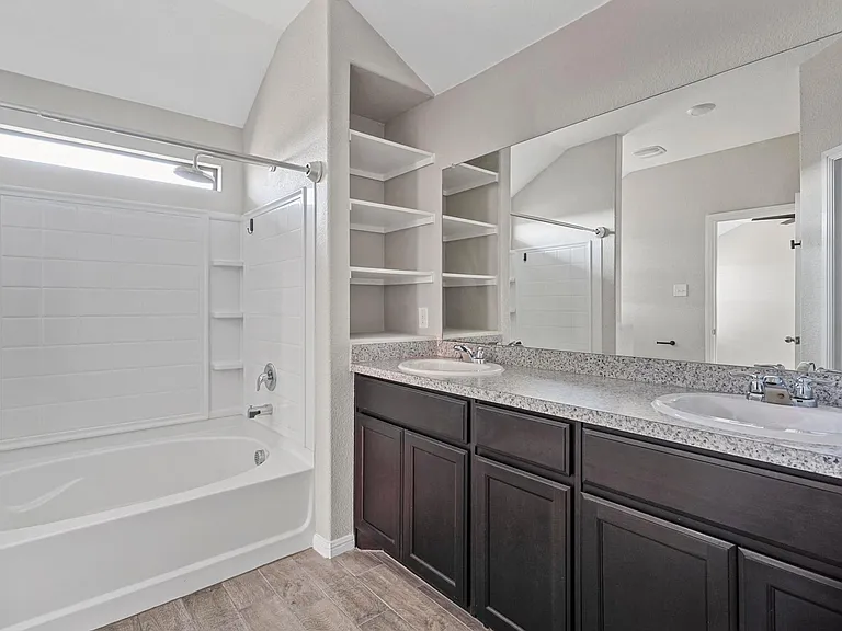 9805 Summerton Dr — Photo 9