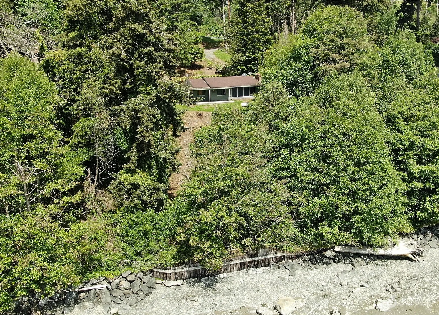 15021 Gibralter Road photo 1
