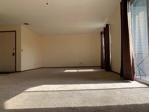 3rd image of 2056 Park Run Dr APT D