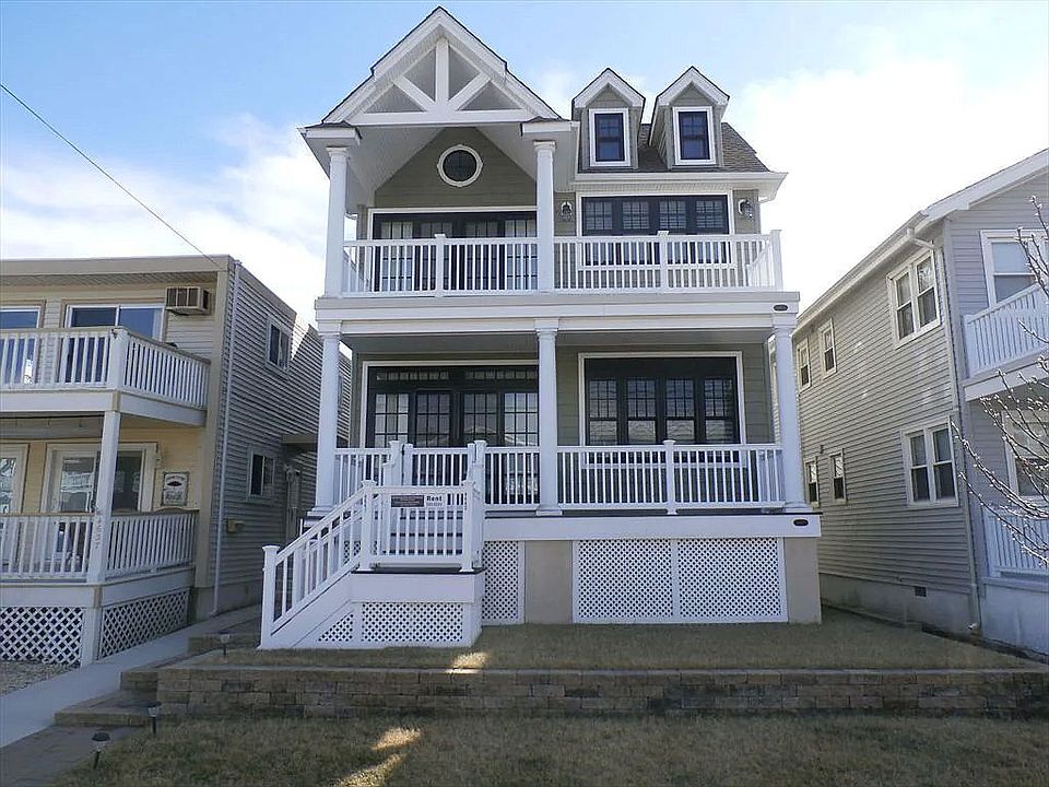 Front of house