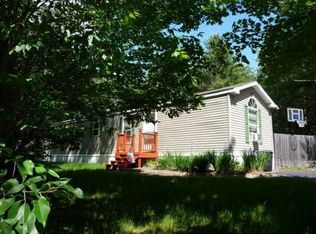 8 Madeline Dr, Brunswick, ME 04011