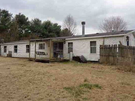 2nd image of 2044 E County Road 200 N