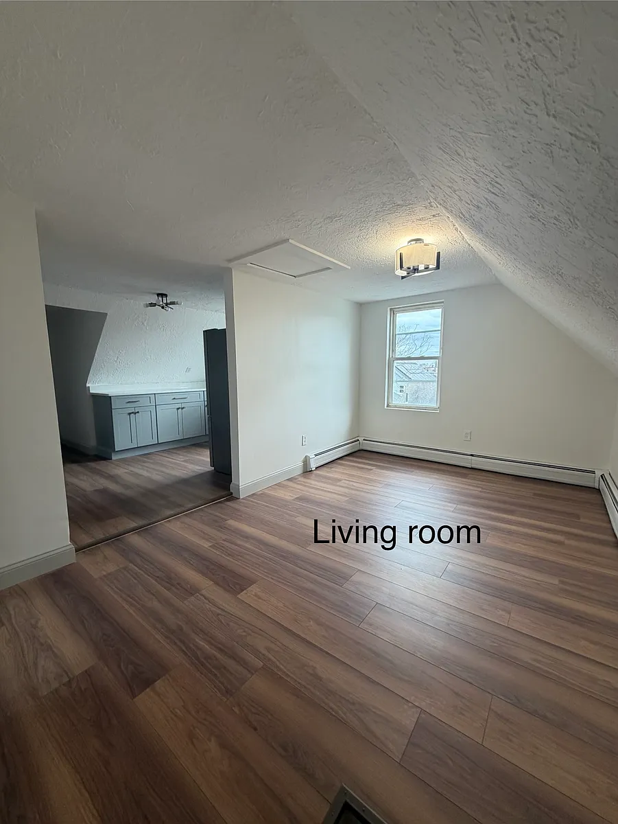 Building Photo - 118 Butterfield St #2