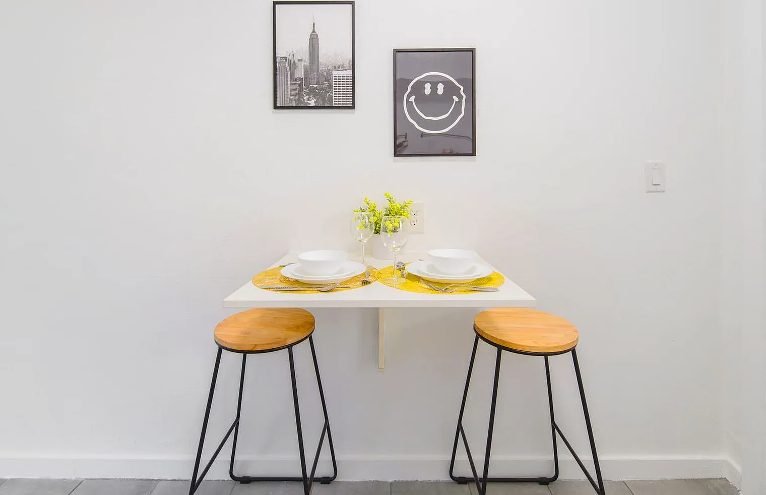 Studio, 1.0 bath, 398 sqft, $1,344 — Photo 2