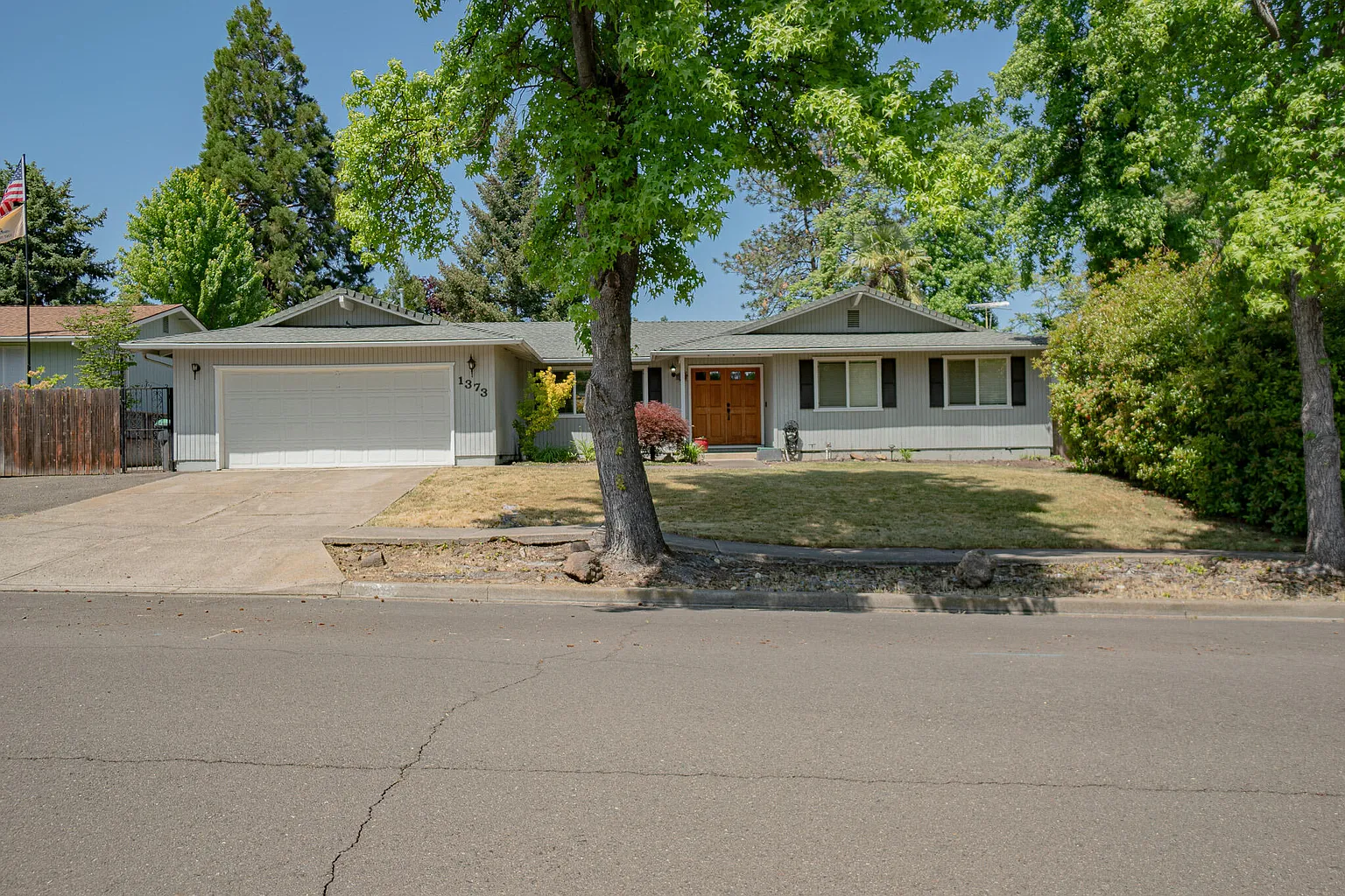 1373 Ramada Ave photo 1