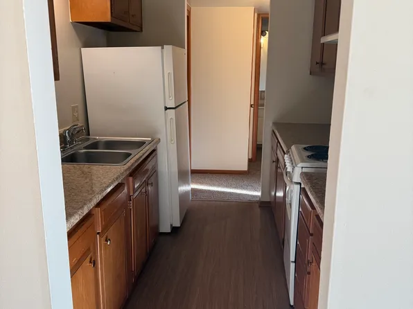 151 N 41st St #203, Omaha, NE 68131