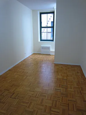 Rented by City & Suburban | media 40