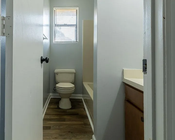 Silkwood Apartments — Photo 10