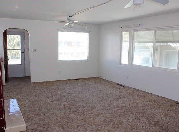 5th image of 126 2nd St S