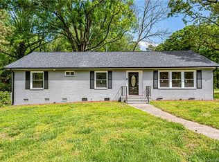 5351 Grafton Dr, Charlotte, NC 28215