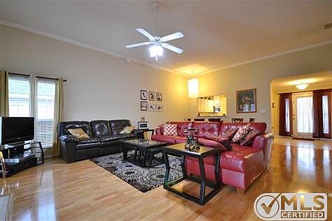 1st image of 1034 High Meadow Dr