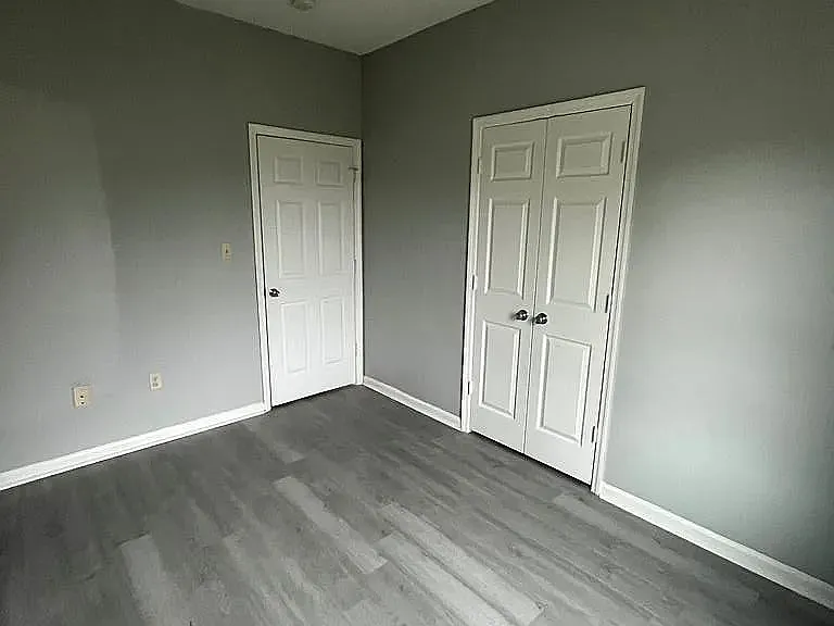 1006 S Jefferson St — Photo 15