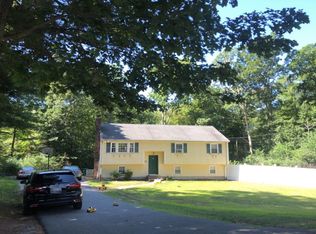 148 Deanville Rd, Attleboro, MA 02703