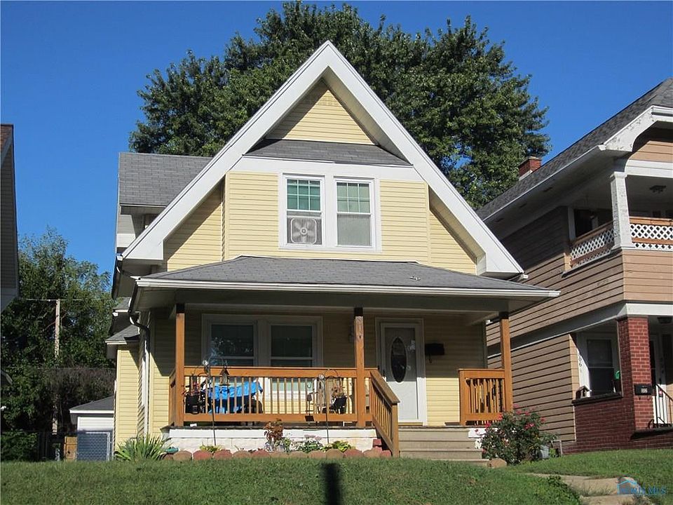 2nd image of 810 Hampton Ave