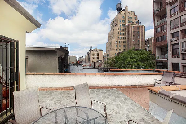 Rented by LG Fairmont Group | media 13