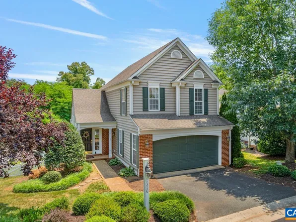1310 Courtyard Dr, Charlottesville, VA 22903