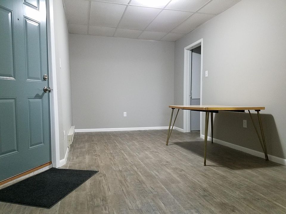 1st image of 221 3rd St #B