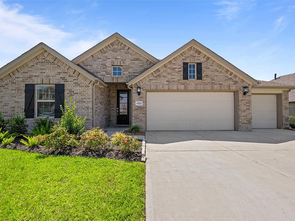 1st image of 15322 Lake Front Dr