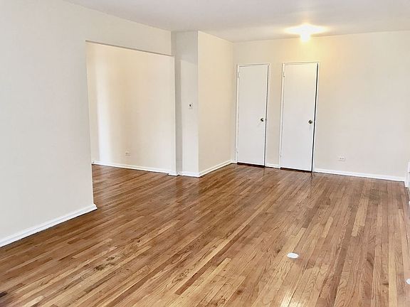 3rd image of 2215 Cruger Ave APT 6D