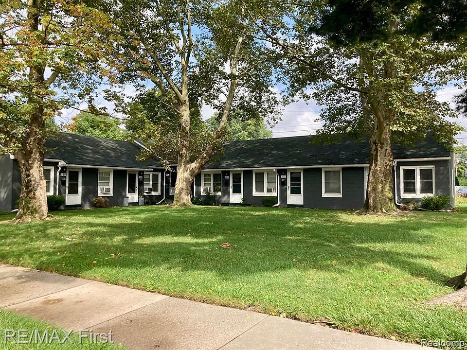 1st image of 200 Josephine Ave