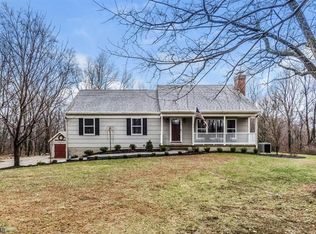 624 Fox Farm Rd, Asbury, NJ 08802