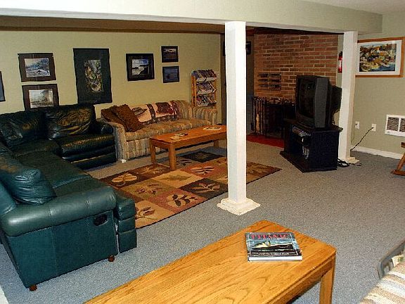 Spacious Family Room