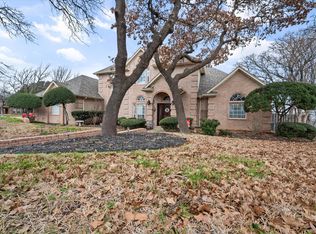 324 SW Brushy Mound Rd, Burleson, TX 76028