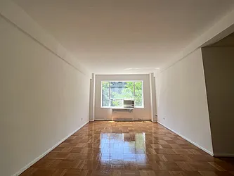 Rented by Metropolitan Property Group