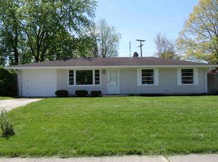 1314 Berwick Ln, New Haven, IN 46774