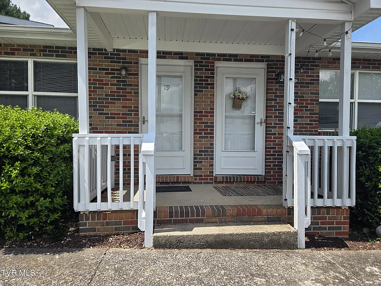 2812 Plymouth Rd #19 — Photo 3