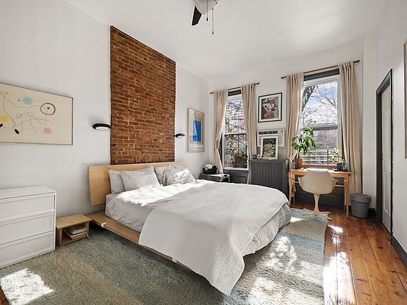 5th image of 642 Putnam Ave APT 1