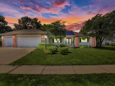 405 Wesley Ave, Savoy, IL, 61874