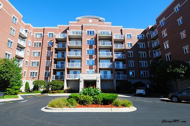 1st image of 6560 W Diversey Ave APT 416D