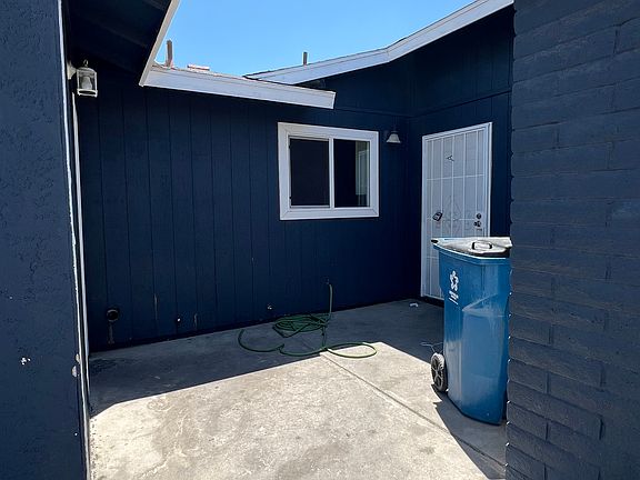 4th image of 4514 Diamond Head Dr