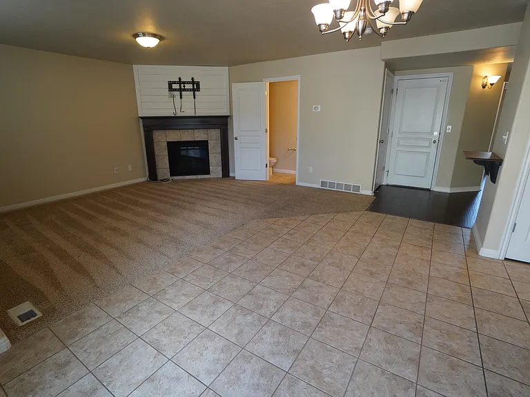 883 S Daisy Dr — Photo 38